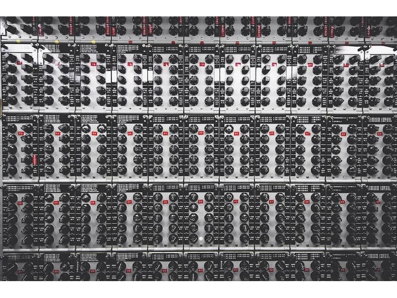 Batterie LiFePO4 MUST 51.2V 300Ah 15.36kWh BMS disponible au Sénégal – NRJSOLAIRE