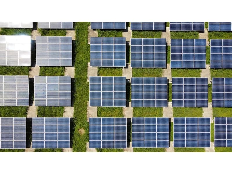 Panneau Solaire LONGi Hi-MO6 550Wc disponible au Sénégal – NRJSOLAIRE
